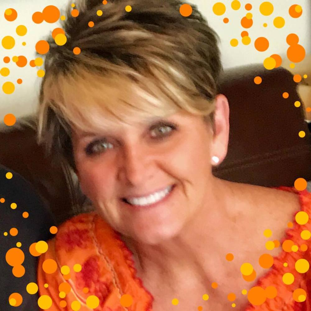 Meet your Posher, Dana